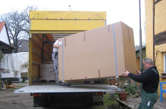 Removals to Australia from London