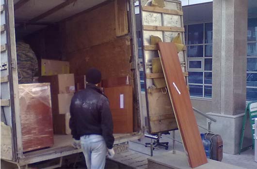 House removals Chingford