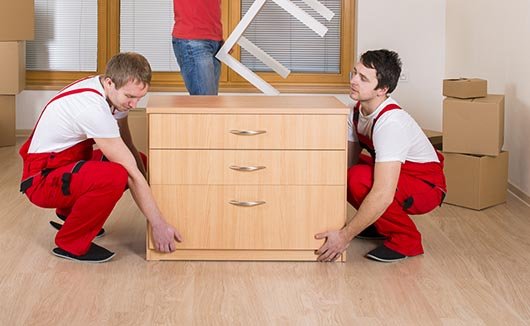 Hire movers in Epsom